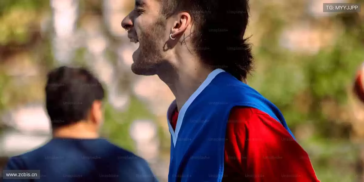 📺 弹幕互动,燃爆全场!看直播,就要和千万球迷一起嗨!